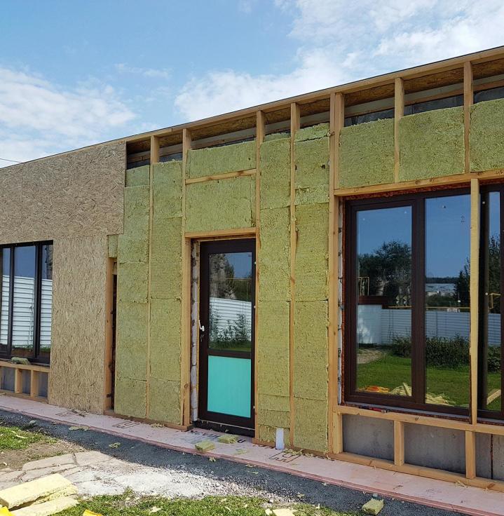 Renforcement de l’isolation du bâtiment par les murs extérieurs.